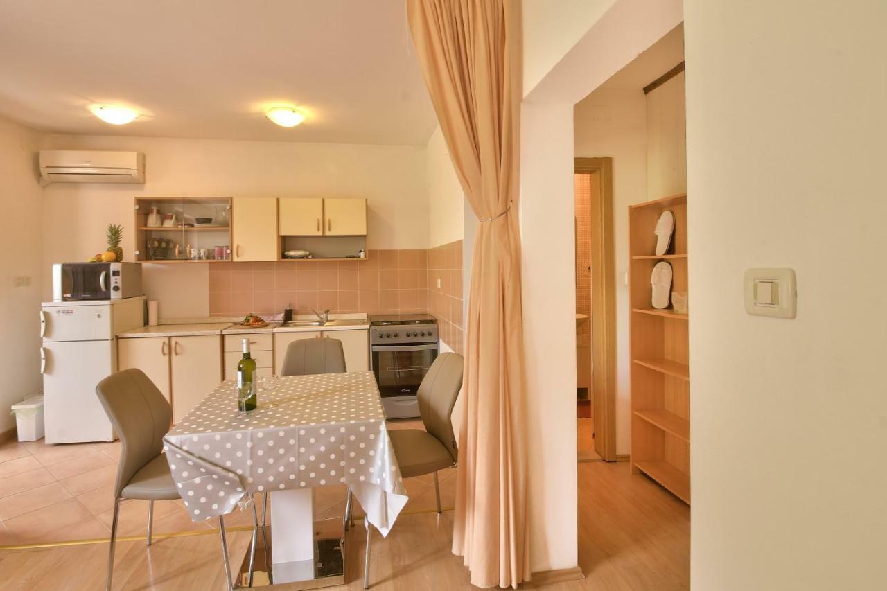 Apartment Borik Pula Eksteriør billede